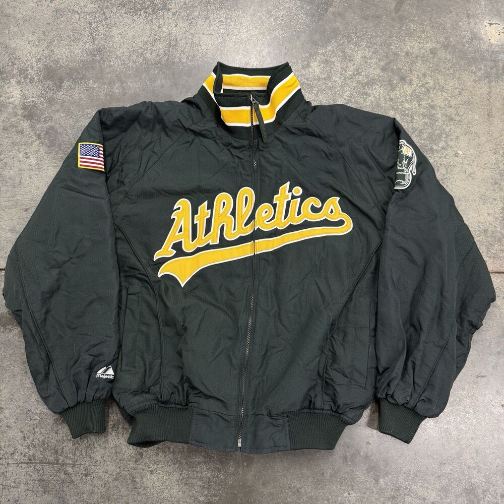 VTG 00s MLB Oakland Athletics A's Majestic Dugout Jacket USA Flag Patch Large